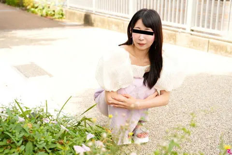 鈴掛さら 【ずずかねさら】 欲求不満な奥様に3P連続中だし！